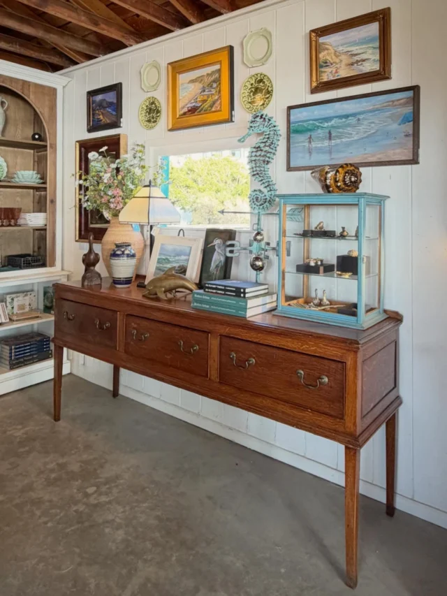 The Park Store & Rotating Exhibition Gallery – Crystal Cove
